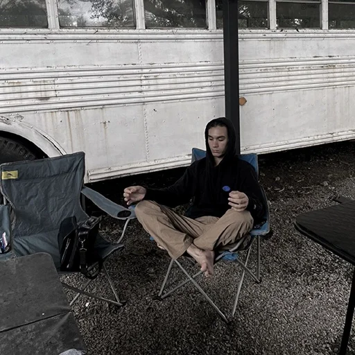 Эмодзи Ethan Torchio