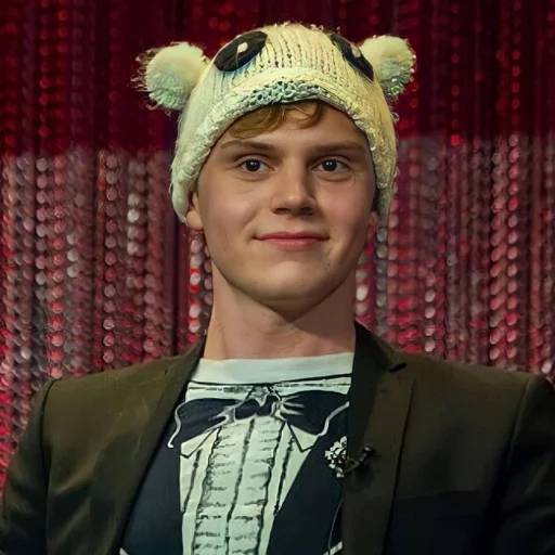 Эмодзи Эван Питерс