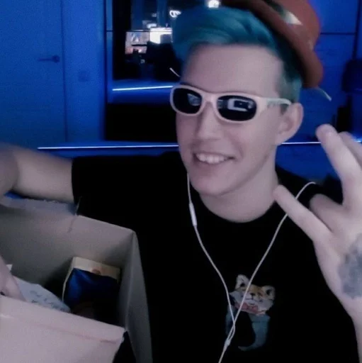 Эмодзи mazellovvv