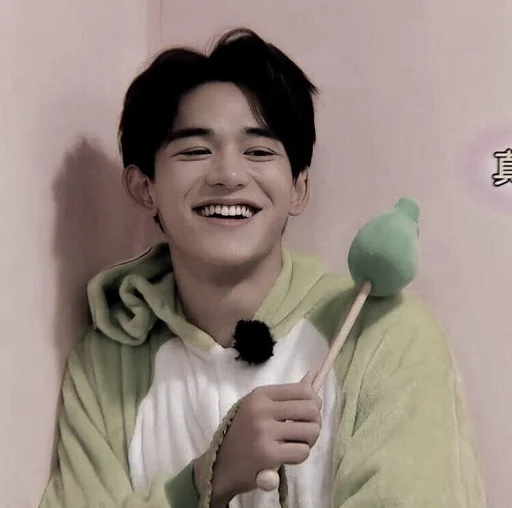 Эмодзи LUCAS NCT