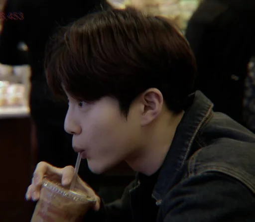 Эмодзи SUHO EXO