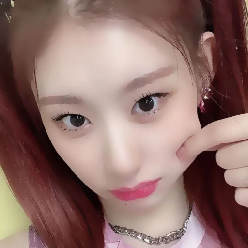 Эмодзи Chaeryeong