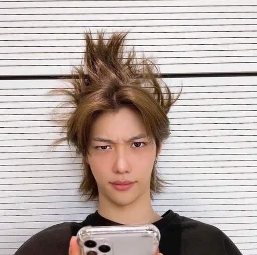 Эмодзи 𖧷𝐟𝐞𝐥𝐢𝐱𖧷𝑏𝑦