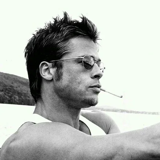 Эмодзи Brad Pitt