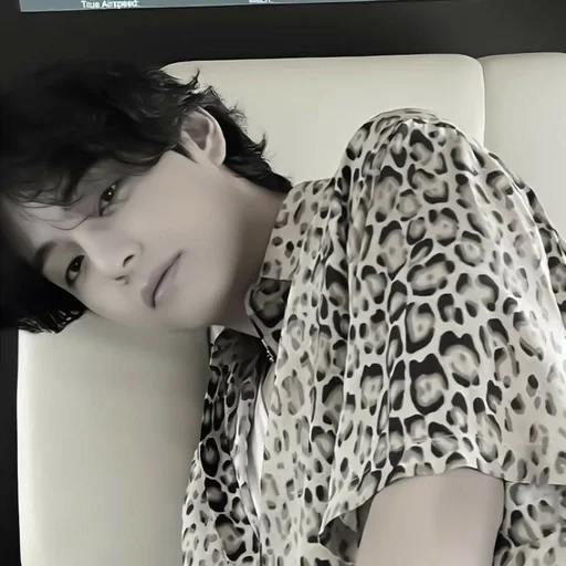 Эмодзи TAEHYUNG