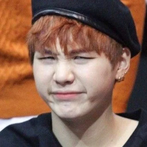 Эмодзи сонин протухший чай (bts)