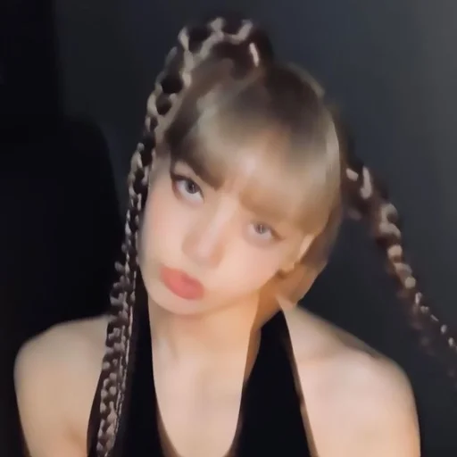Эмодзи lisa blackpink