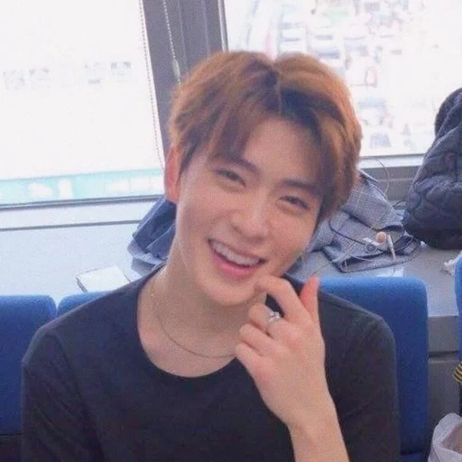 Эмодзи JAEHYUN and giovano