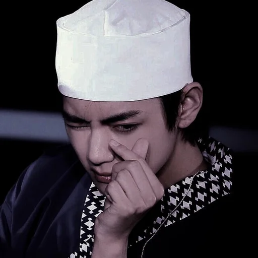 Эмодзи kim taehyung