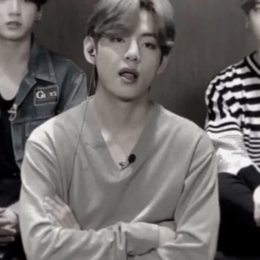 Эмодзи Ким Тэ Хен