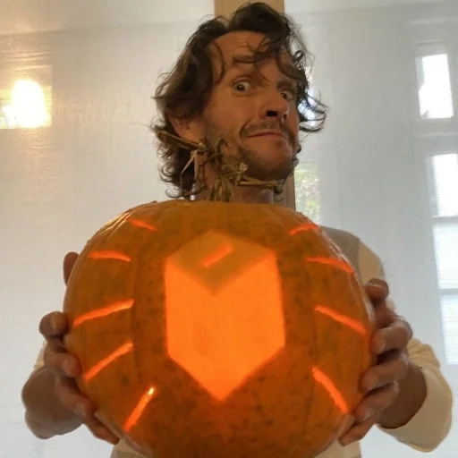 Эмодзи Ганнибал