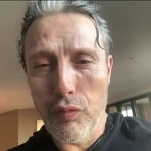 Эмодзи Hannibal