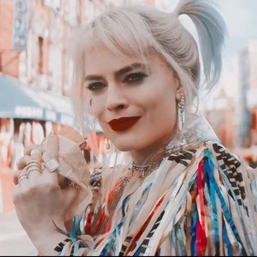 Эмодзи Harley Quinn