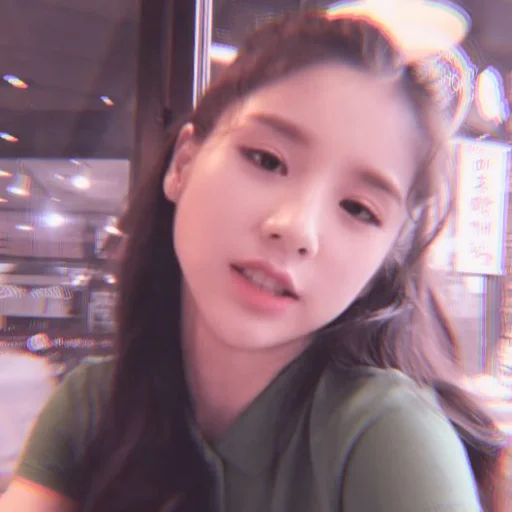 Эмодзи HEEJIN