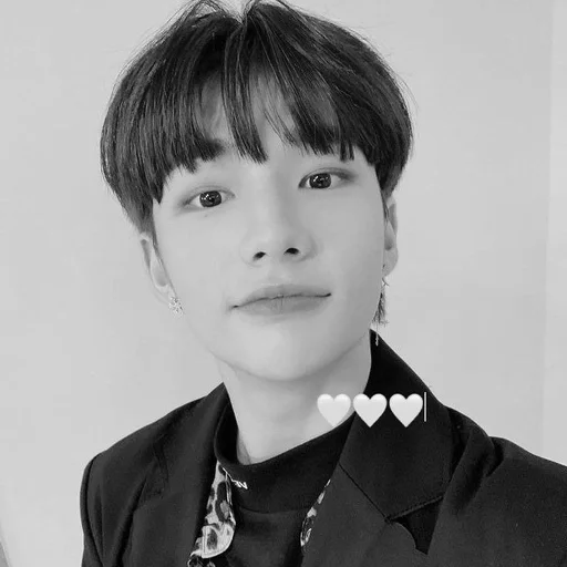Эмодзи hyunjin
