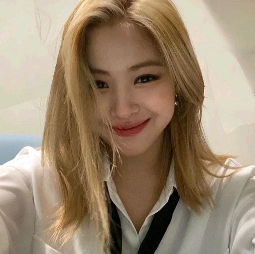 Эмодзи ryujin itzy
