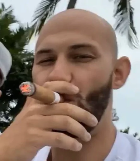 Эмодзи Джиган