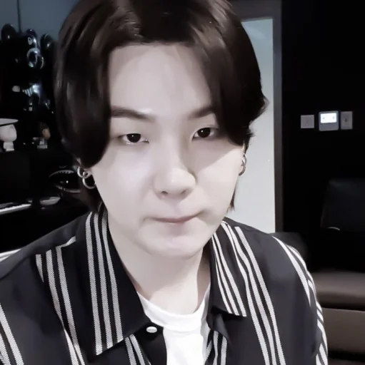 Эмодзи yoongi