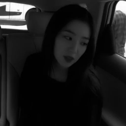Эмодзи Red Velvet irene
