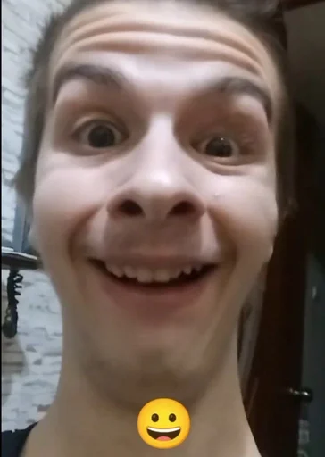 😀