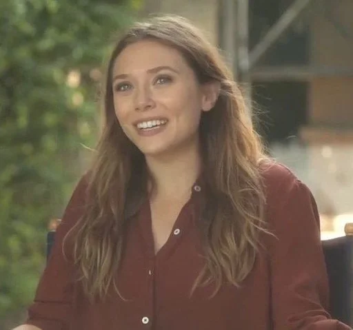 Эмодзи Elizabeth Olsen