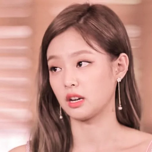 Эмодзи jennie blackpink