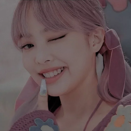 Эмодзи jennie blackpink