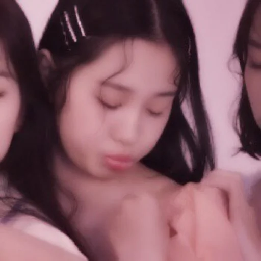 Эмодзи han jihyo