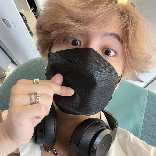 Эмодзи jisung// stray kids