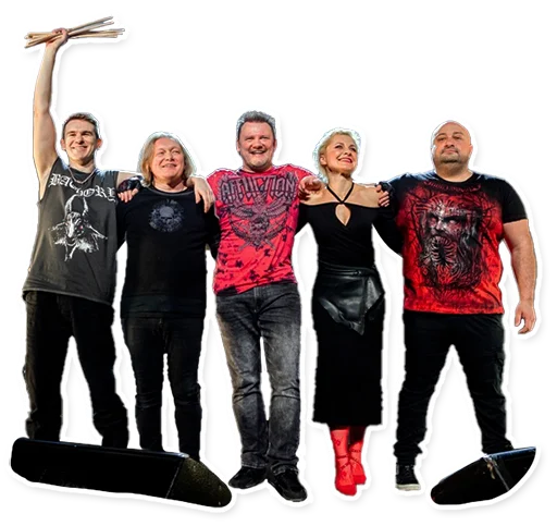 Эмодзи Вдали, над деревней летали собаки