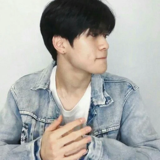 Эмодзи bara ganteng