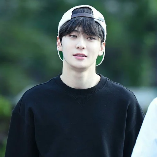 Эмодзи bara ganteng