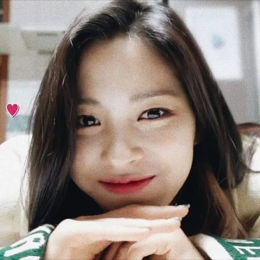 Эмодзи itzy ryujin