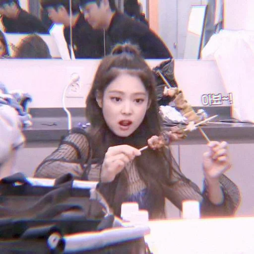 Эмодзи Jennie Blackpink