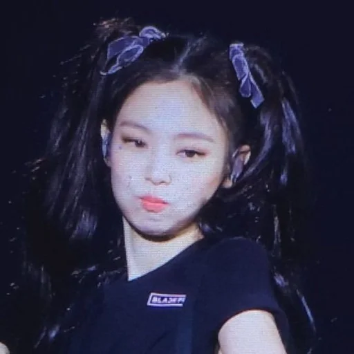 Эмодзи BlackPink Jennie