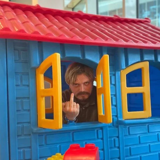 Эмодзи Иван Курочкин / Электрофорез