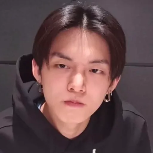 Эмодзи котик енджун