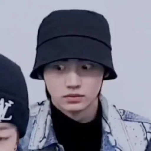 Эмодзи Up10tion