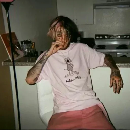 Эмодзи lil peep :)