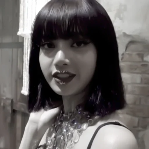 Эмодзи lisa blackpink