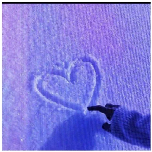 Эмодзи love 94 72 9