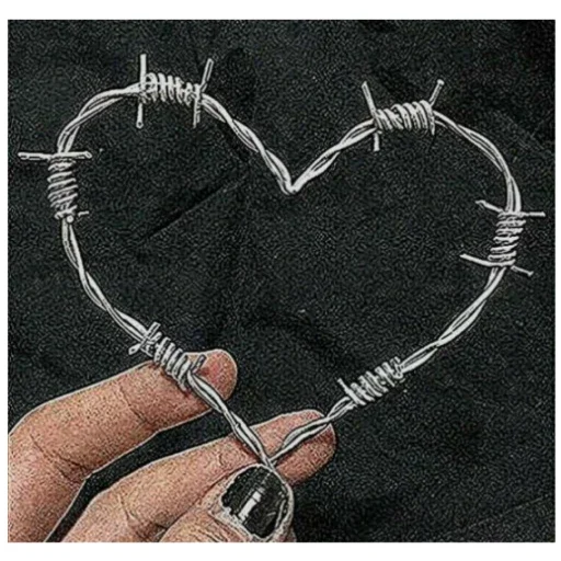 Эмодзи love 94 72 9