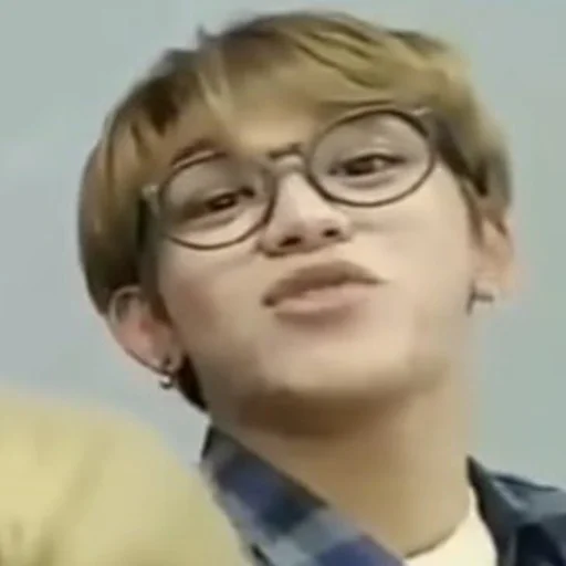 Эмодзи lucas 3