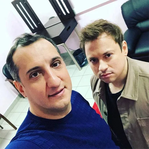 Эмодзи maikl ny