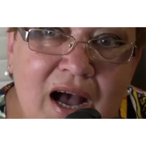 Эмодзи Мама отличника