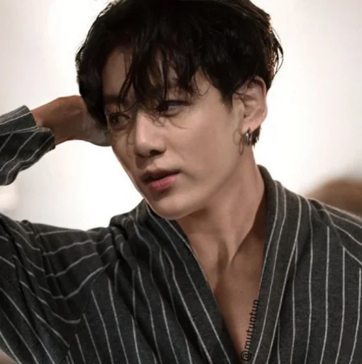 Эмодзи mr jeon