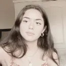 Эмодзи Madison Beer