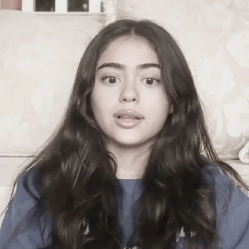 Эмодзи Madison Beer