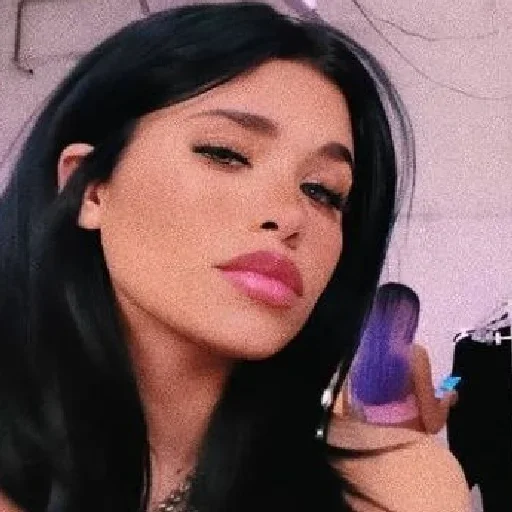 Эмодзи ▪︎Несса от флексид▪︎