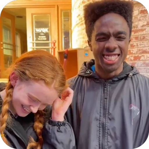 Эмодзи Stranger Things